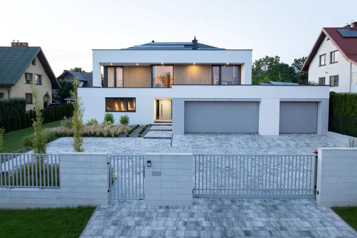 Jak chronić dom przed upałem?